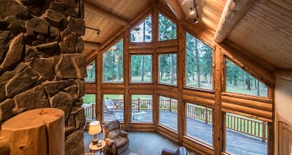 Pineview Lodge