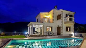 Alberca al aire libre