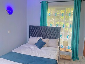 2 chambres, fer et planche à repasser, Wi-Fi gratuit, draps fournis