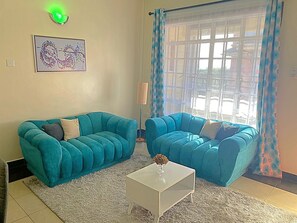 Smart TV - Homely apartment 2 (Kisumu)