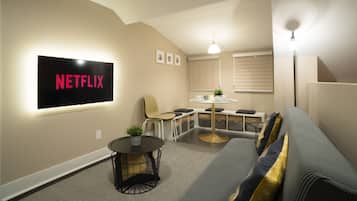 Smart TV y monitor de computadora