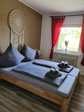3 chambres, lit parapluie, Wi-Fi gratuit, draps fournis