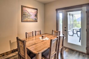 Dining - Cozy Columbia Falls Condo w/ Private Balcony! (Columbia Falls)