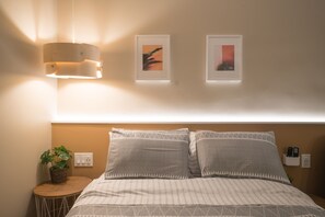 1 bedroom, desk, iron/ironing board, free WiFi