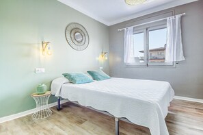 2 soverom, strykejern/-brett og wi-fi (mot et tillegg)