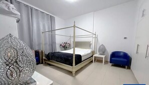 1 soverom, wi-fi (inkludert) og sengetøy