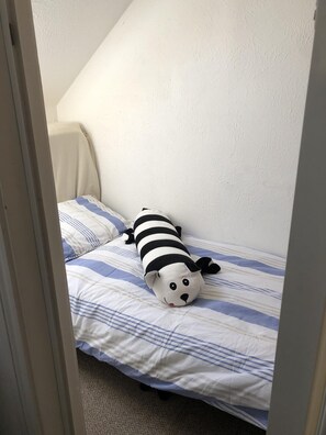 Apartment | 1 bedroom, iron/ironing board, free WiFi, bed sheets