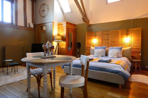 1 bedroom, soundproofing, free WiFi, bed sheets