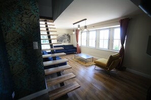 Smart-TV, peis og bordtennis