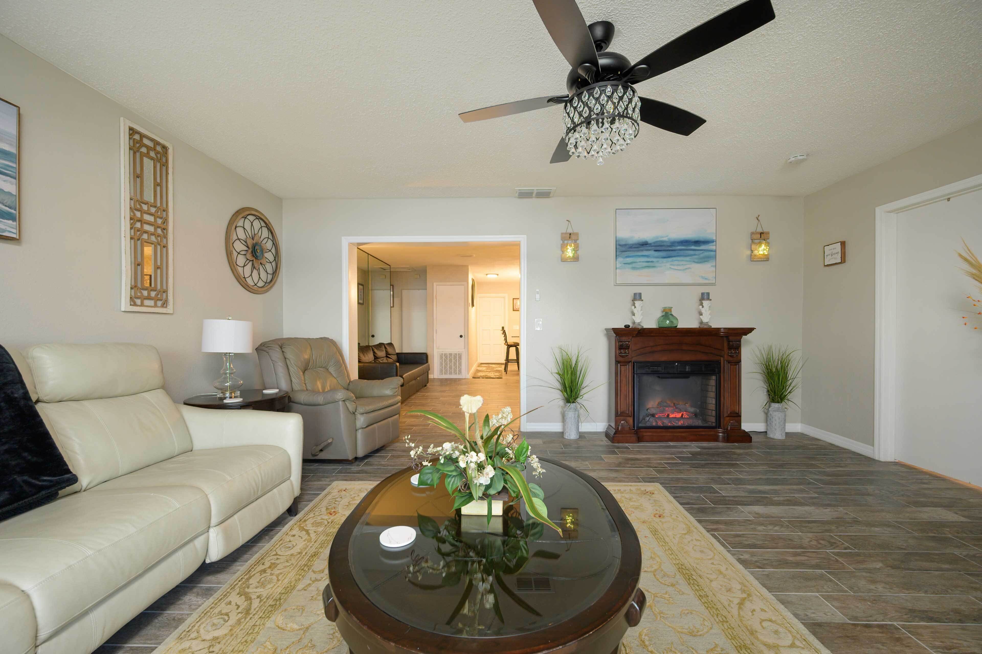 TV, fireplace, books, stereo
