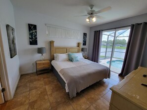 5 bedrooms, iron/ironing board, free WiFi, bed sheets - Cheerful 4 Bedroom Pool Home - Minutes From Disney (Kissimmee)
