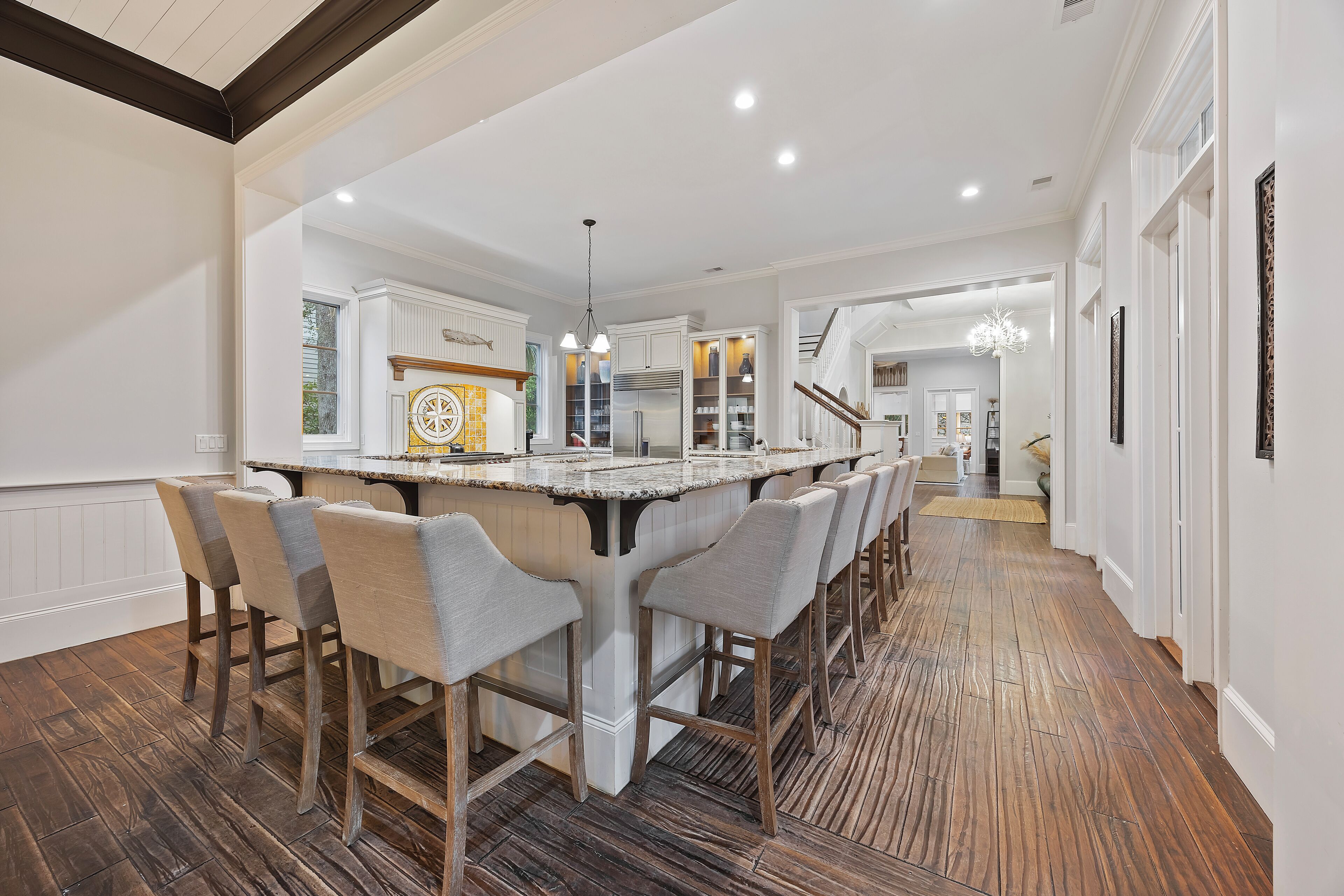 المنشأة من الداخل