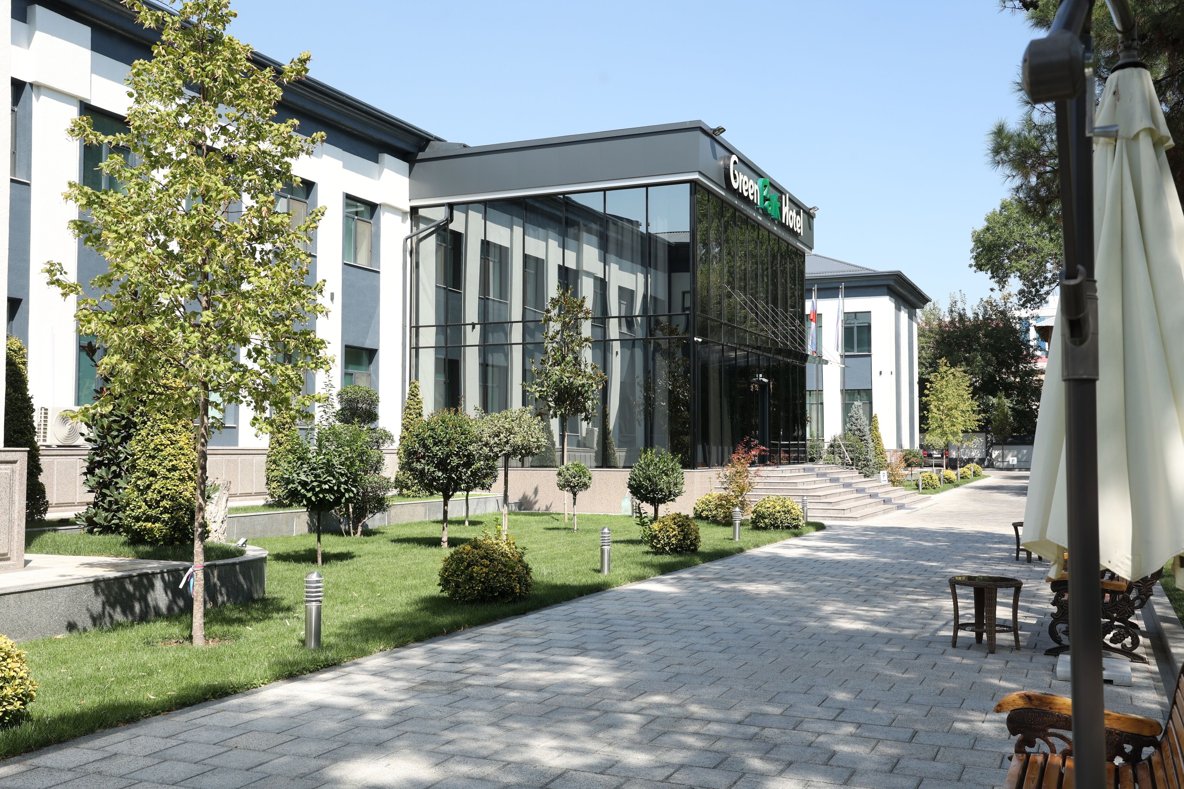 Photo - Green Park Hotel