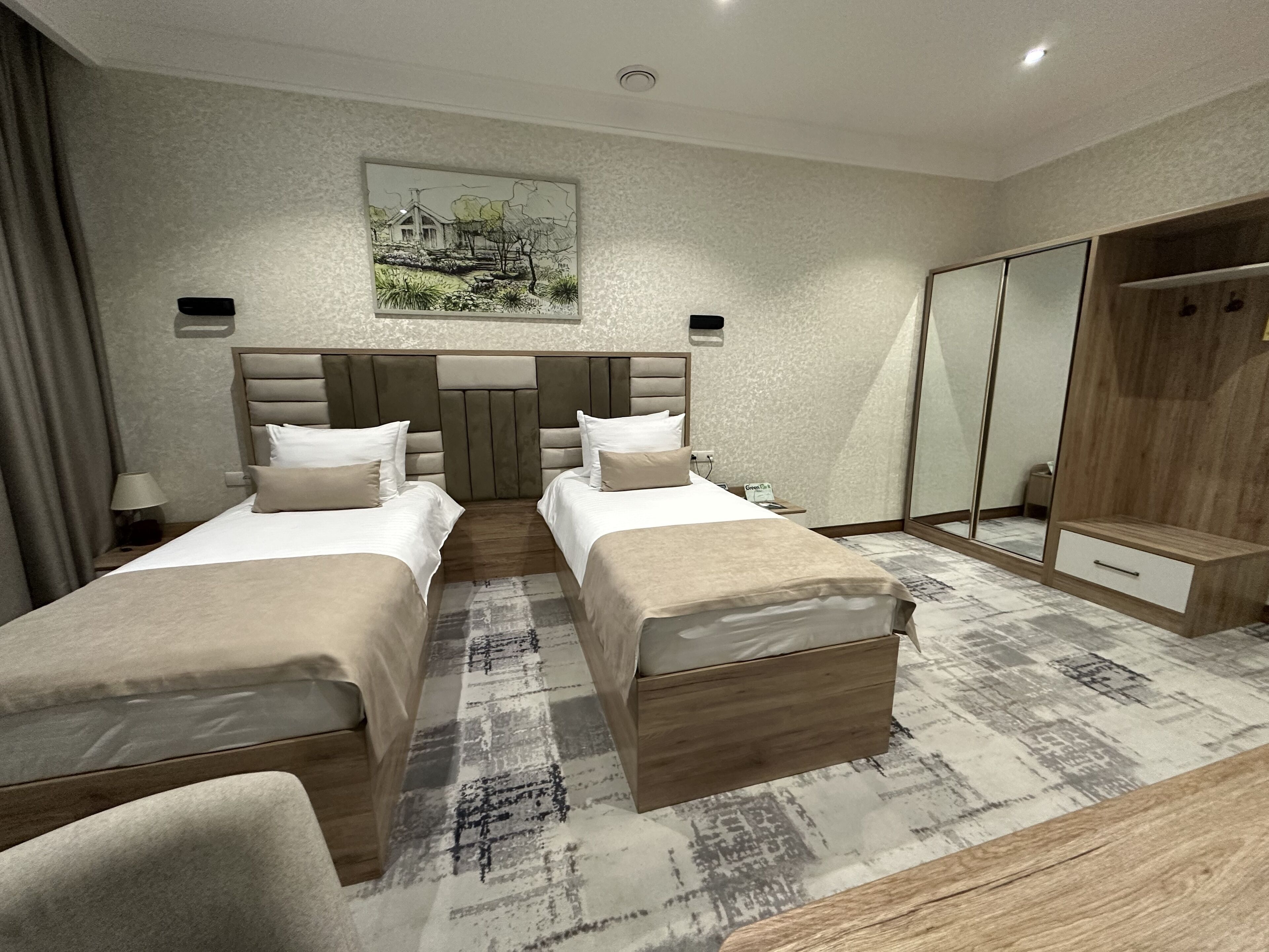 Photo - Green Park Hotel