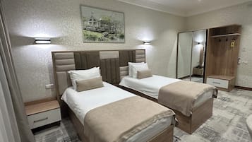 Phòng 2 giường đơn Superior | 1 phòng ngủ, bộ đồ giường cao cấp, chăn bông, nệm Tempur-Pedic