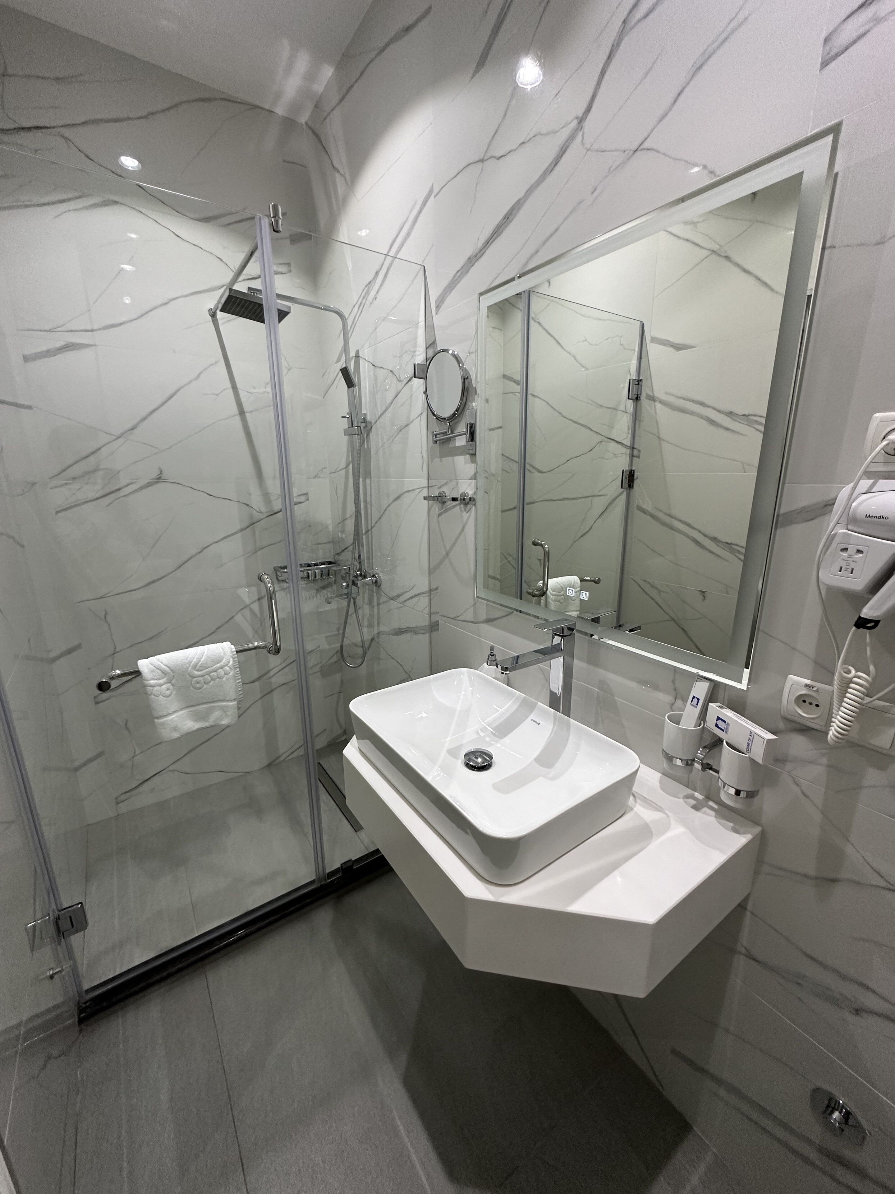 Photo - Green Park Hotel