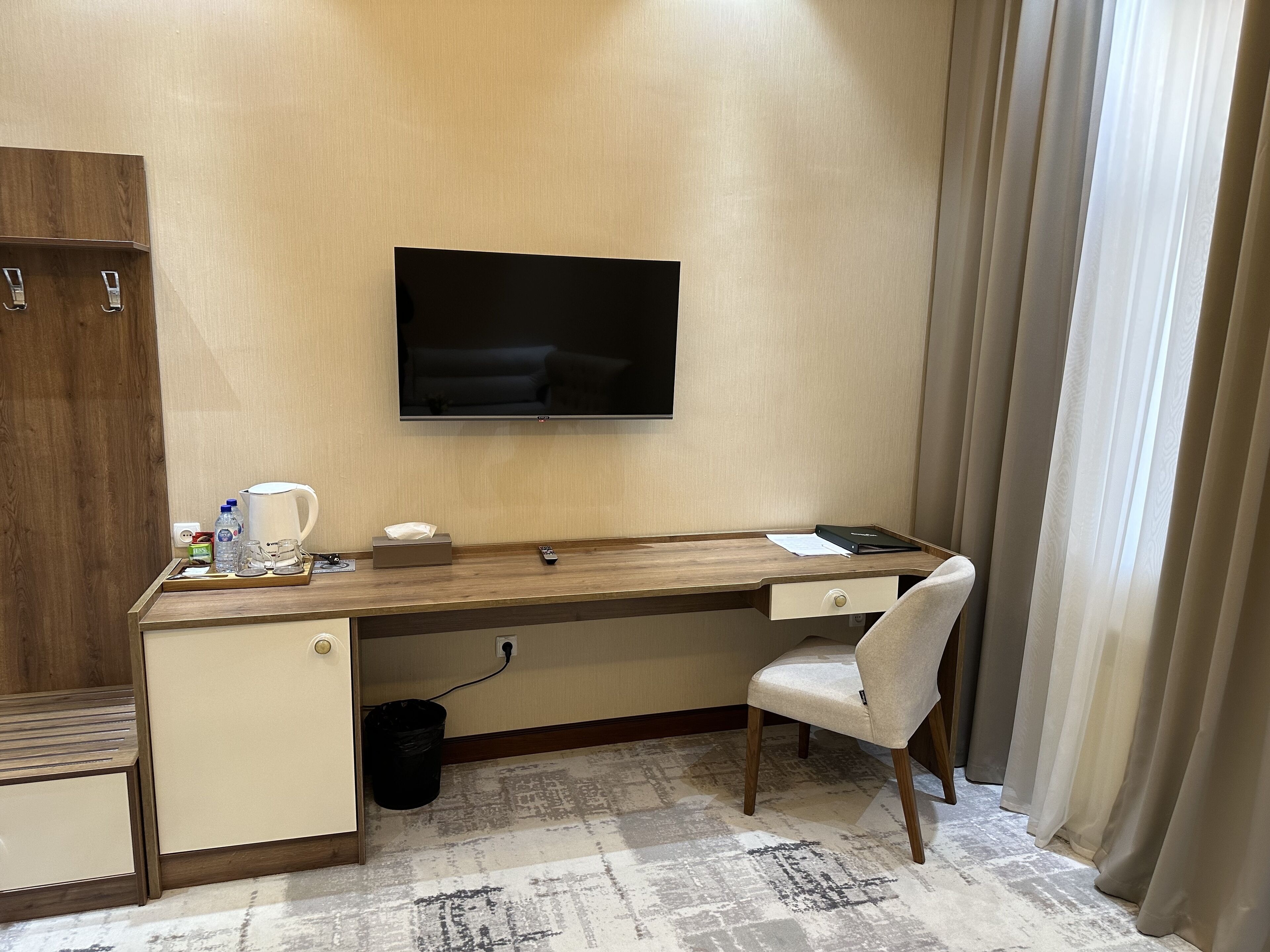 Photo - Green Park Hotel