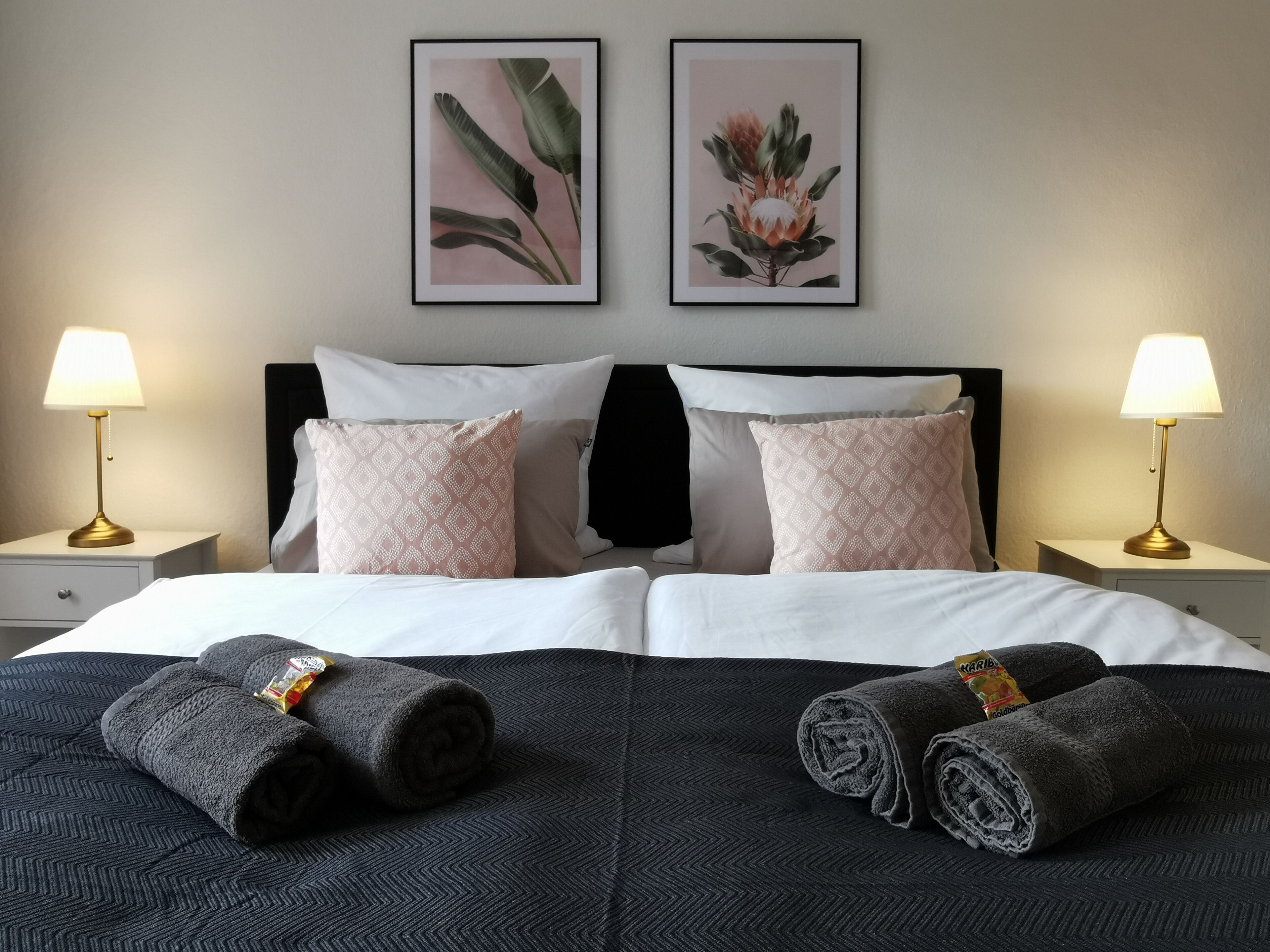 1 chambre, fer et planche à repasser, lit parapluie, Wi-Fi gratuit