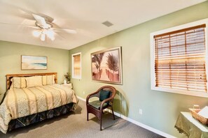 2 chambres, coffres-forts dans les chambres, bureau
