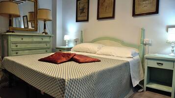 1 habitación y ropa de cama