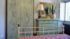 1 chambre, literie fournie