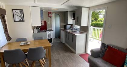 Inviting 3-bed Static Caravan Butlin's Skegness