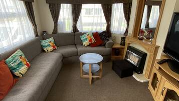 House, Multiple Beds | Living room