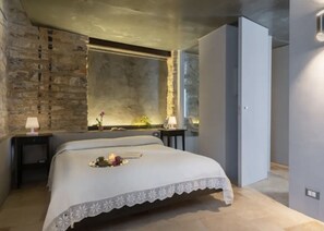 1 camera, Wi-Fi, lenzuola