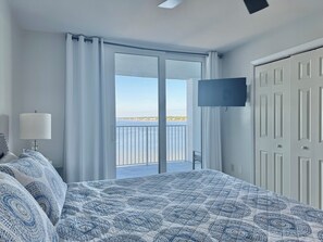 1 chambre, fer et planche à repasser, accès au Wi-Fi (inclus)