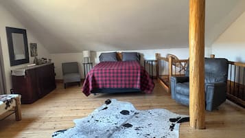 4 bedrooms, iron/ironing board, travel cot, free WiFi