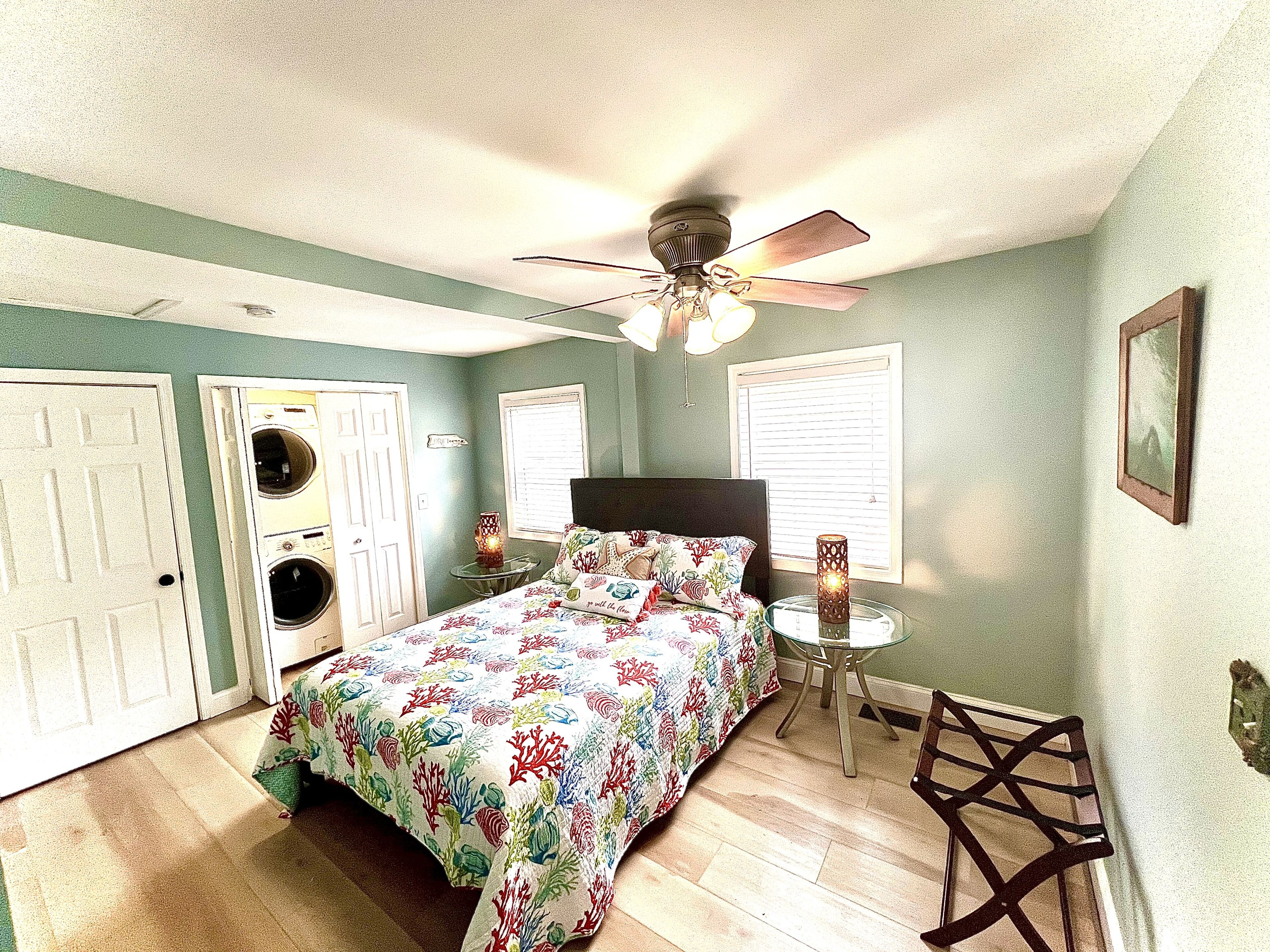 2 chambres, bureau, accès au Wi-Fi (inclus), literie fournie