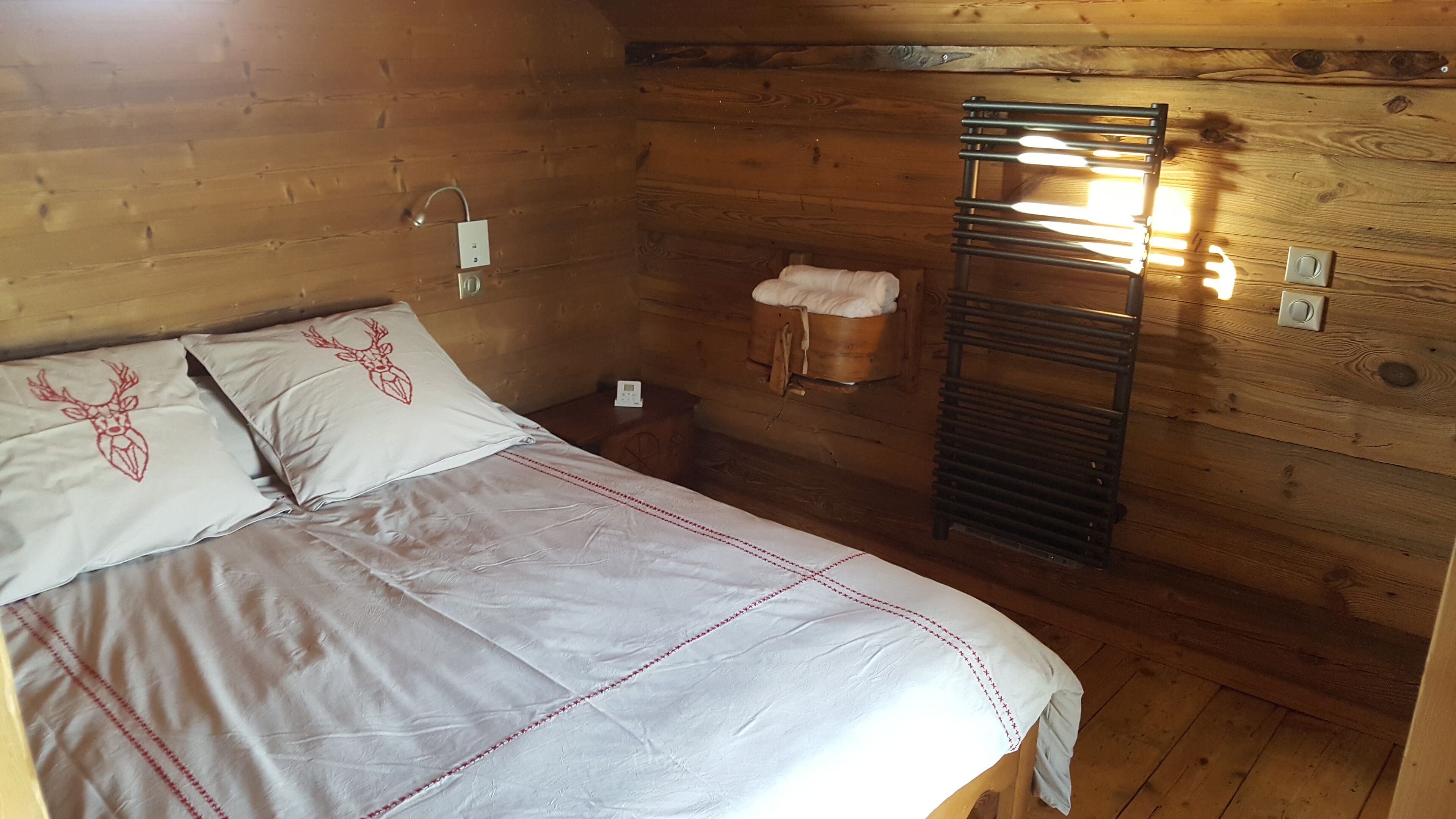 1 chambre, Wi-Fi gratuit, draps fournis
