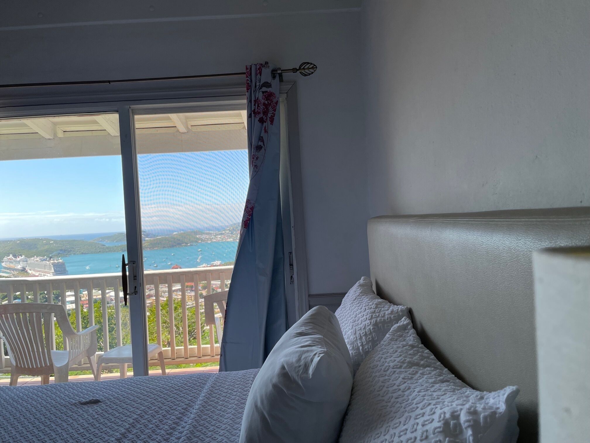 Premium bedding, pillow-top beds, in-room safe, individually decorated