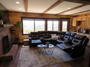 Smart TV, fireplace, DVD player, books