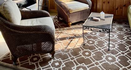 4-bedroom vacation home Lake Front with a Bunk House