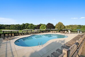 Innenpool, Außenpool