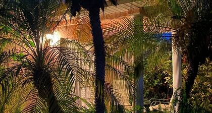 Vintage Vero Bungalow