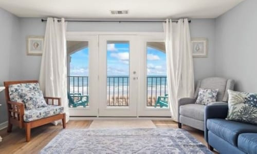Spectacular Ocean Front Villa Capriani 