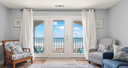 Spectacular Ocean Front Villa Capriani