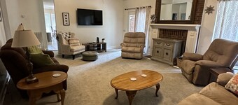 Private Setting Perfect for Large Groups