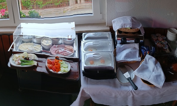 Gratis morgenmadsbuffet hver dag