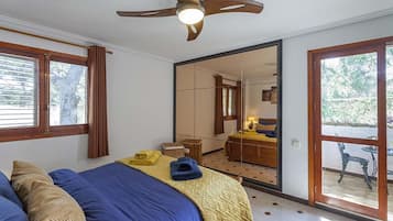 4 chambres, fer et planche Ă  repasser