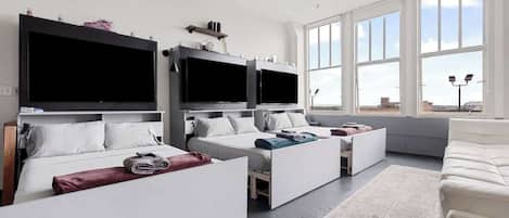 1 bedroom, iron/ironing board, WiFi, bed sheets