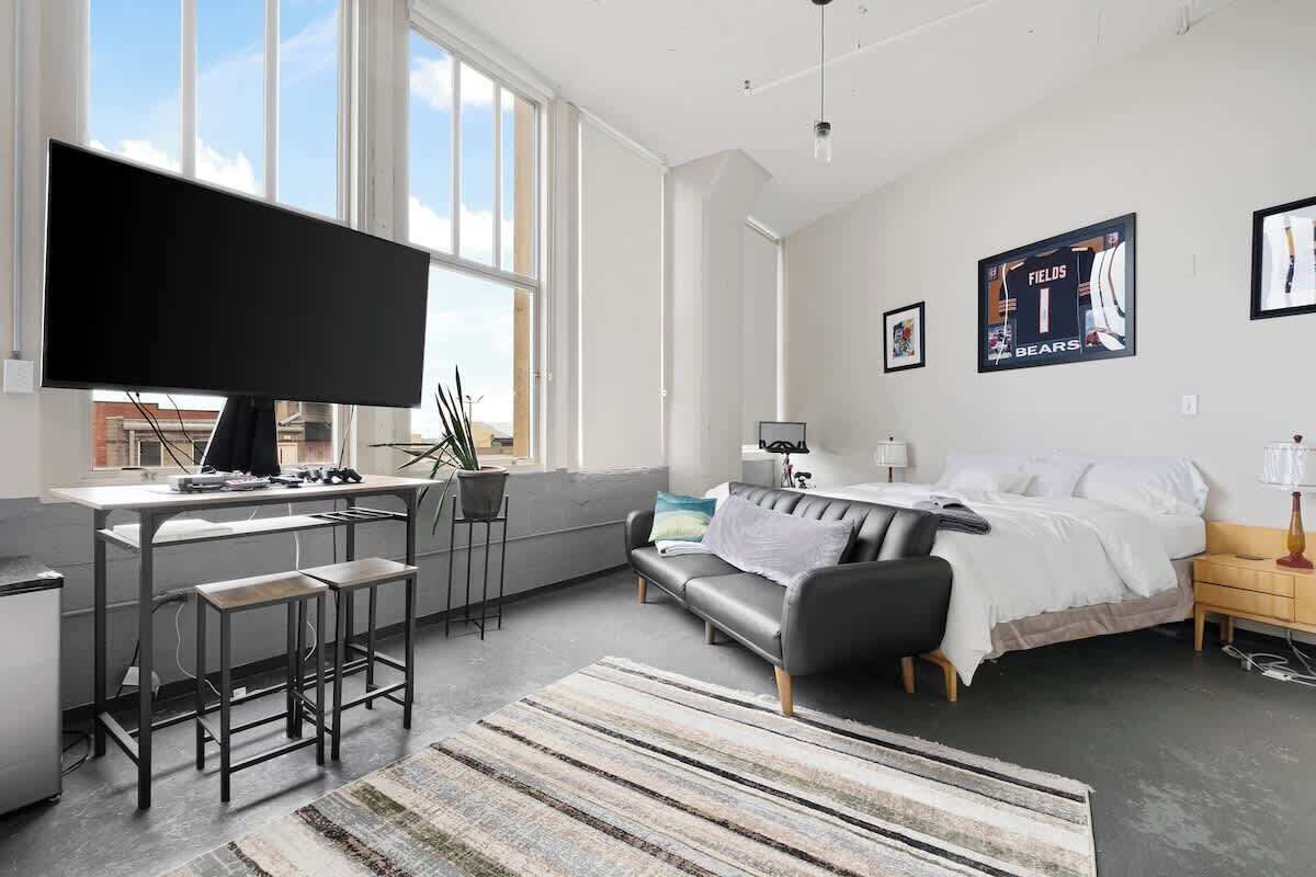 1 chambre, fer et planche à repasser, Wi-Fi, draps fournis