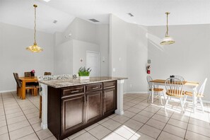 Dining - 5 Bedrooms/ 4 Bathrooms/ Indian Creek (8056 SD) (Kissimmee)