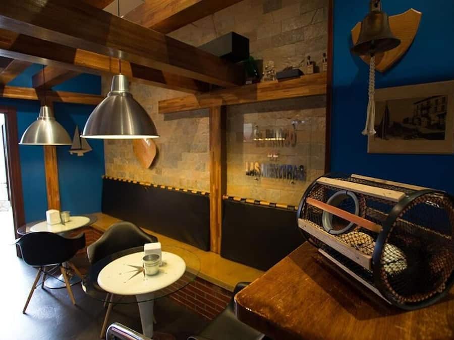 Coffee shop