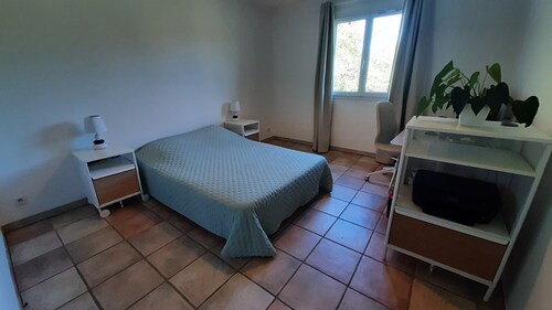 Beautiful 4★ Villa with Pool and Garden – The Joy of Being Together (Sleeps 10)