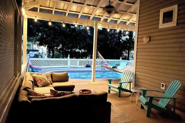 Terrace/patio - Timeless Traditions-Golf Cart Deals-Steps to Beach (Destin)