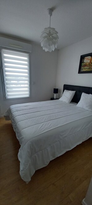 2 bedrooms, WiFi - Apartment 62m2 1st floor 1km rempart beach 10min by car (Guérande (44))