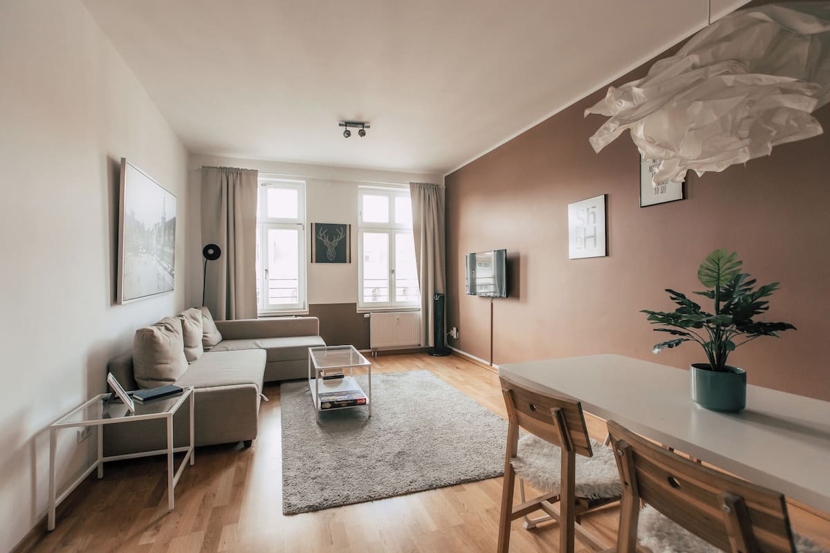 *Charming* 2-Room Apartment with Kitchen and Balcony | Living area | 32-inch TV with cable channels